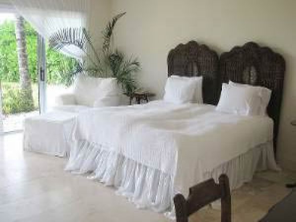 Bahamas Home 1004443