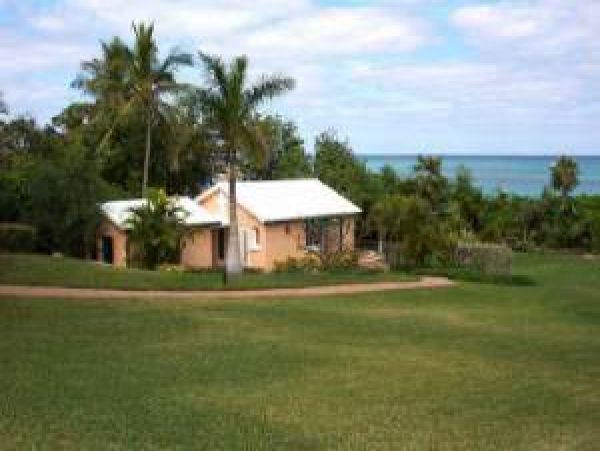 Bahamas Home 1004444