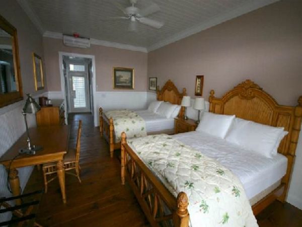 Bahamas Home 1004448