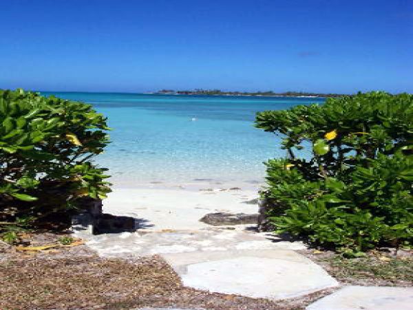 Bahamas Home 1004449