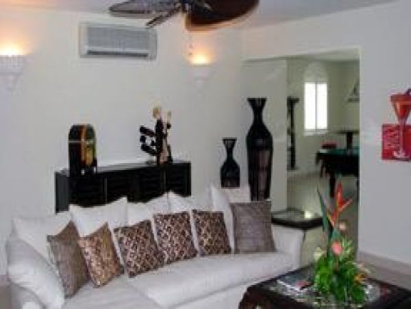 Barbados Home 1004460