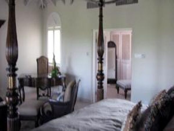 Barbados Home 1004460