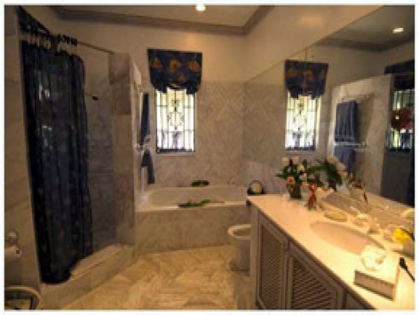 Barbados Home 1004480