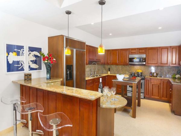 St. John Home 1004529