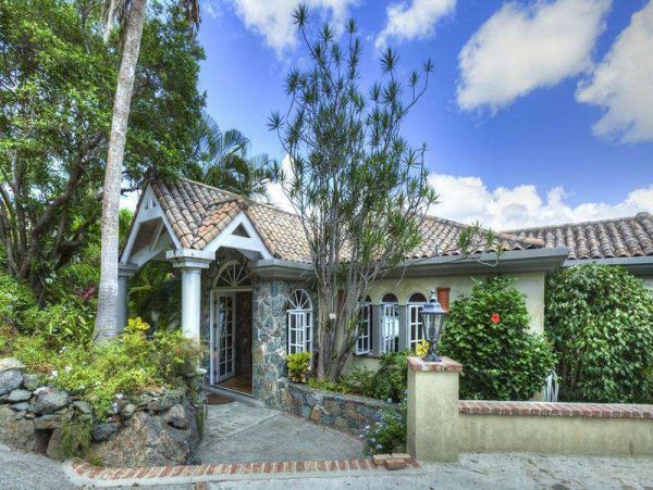 St. John Home 1004530