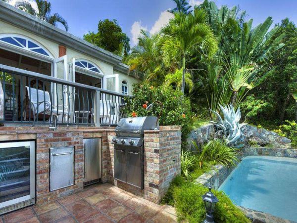 St. John Home 1004530