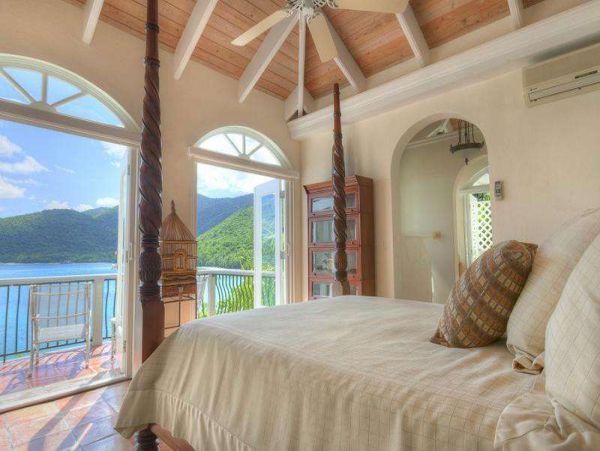 St. John Home 1004530