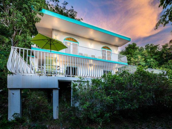 Lovely Two Bedroom Vacation Villa with Private Pool