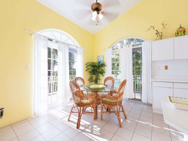 Lovely Two Bedroom Vacation Villa with Private Pool