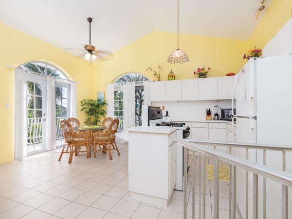 Lovely Two Bedroom Vacation Villa with Private Pool