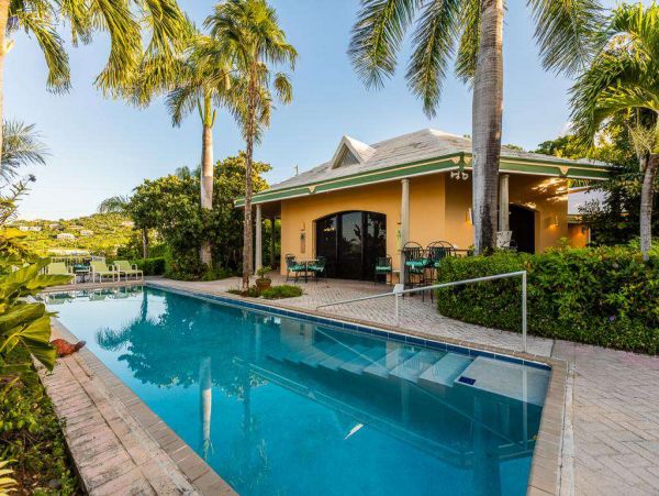 St. John Home 1004538