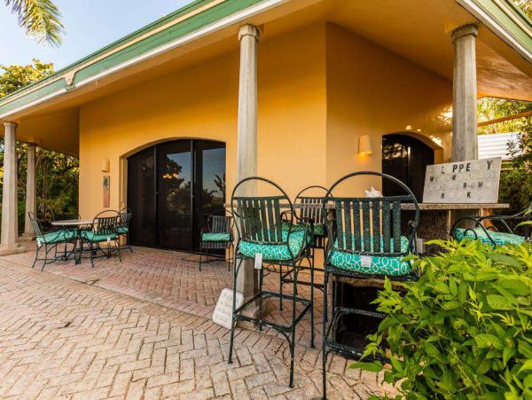 St. John Home 1004538