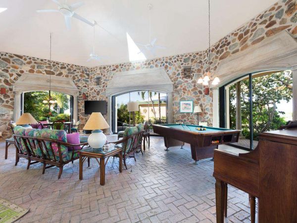 St. John Home 1004538