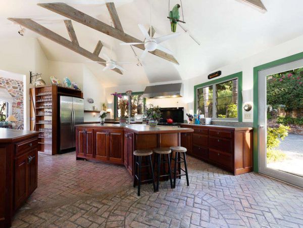 St. John Home 1004538