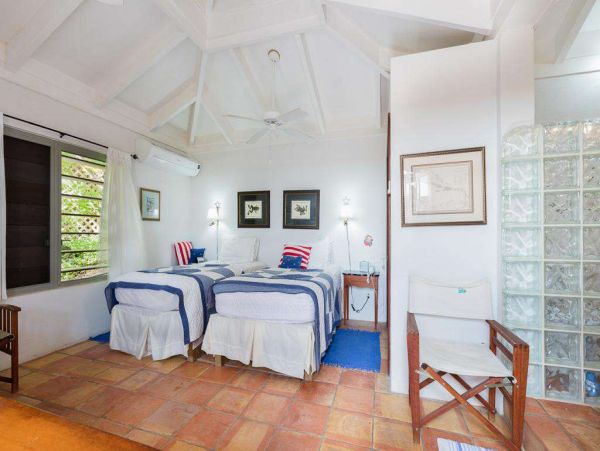 St. John Home 1004538