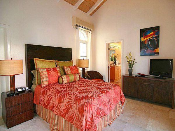 St. John Home 1004539