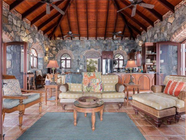 St. John Home 1004540