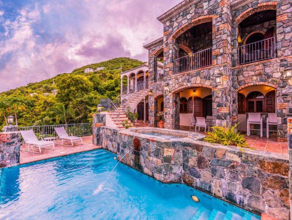 St. John Home 1004540