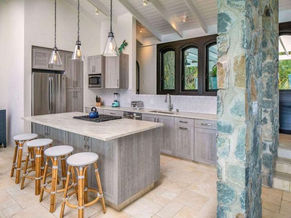 St. John Home 1004545