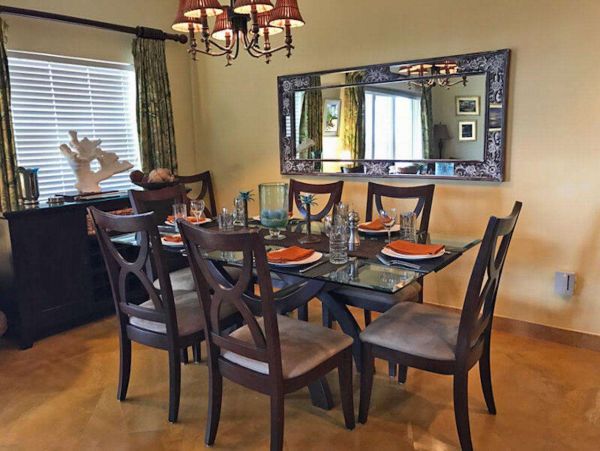 St. John Home 1004560