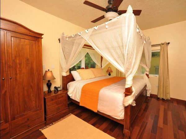St. John Home 1004563