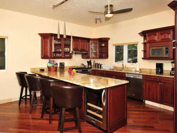St. John Home 1004565