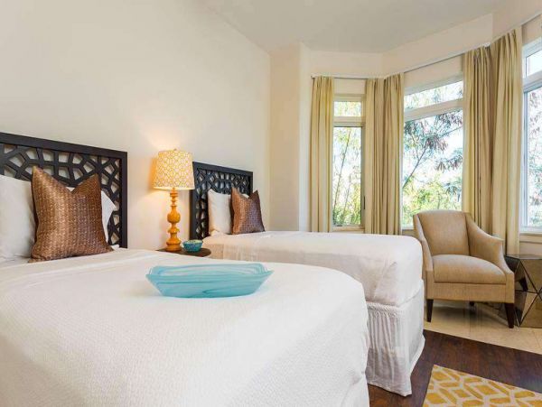 St. John Home 1004566