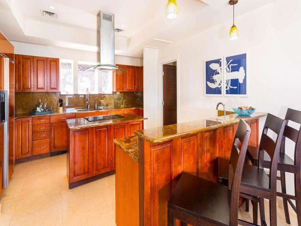 St. John Home 1004568