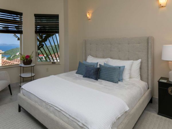 3 Bedroom Stunning St. John Villa Prime Location & Ocean View