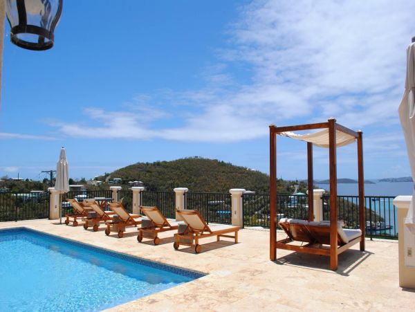 3 Bedroom Stunning St. John Villa Prime Location & Ocean View