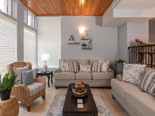 St. John Home 1004570