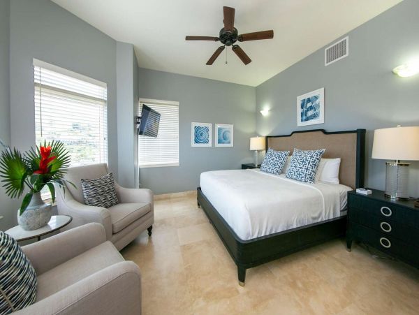 St. John Home 1004570