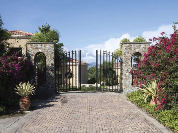St. John Home 1004570