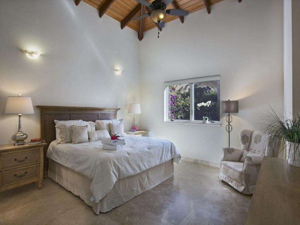 St. John Home 1004572