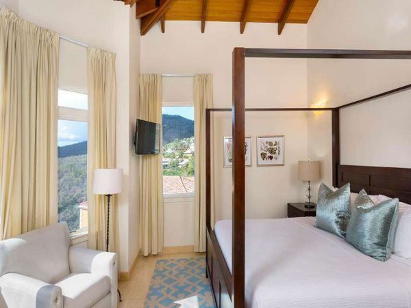 St. John Home 1004576