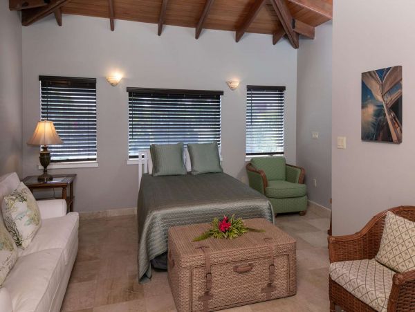 St. John Home 1004577