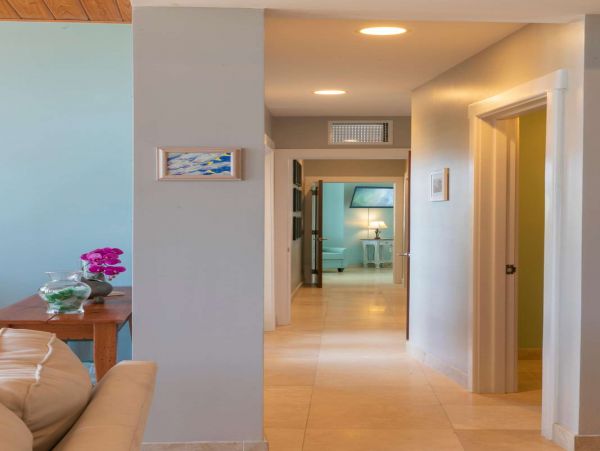 St. John Home 1004578