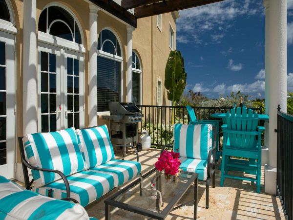 St. John Home 1004578