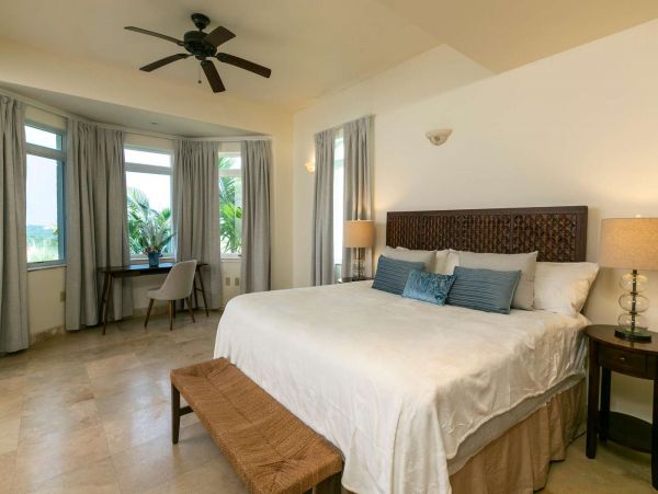 St. John Home 1004580