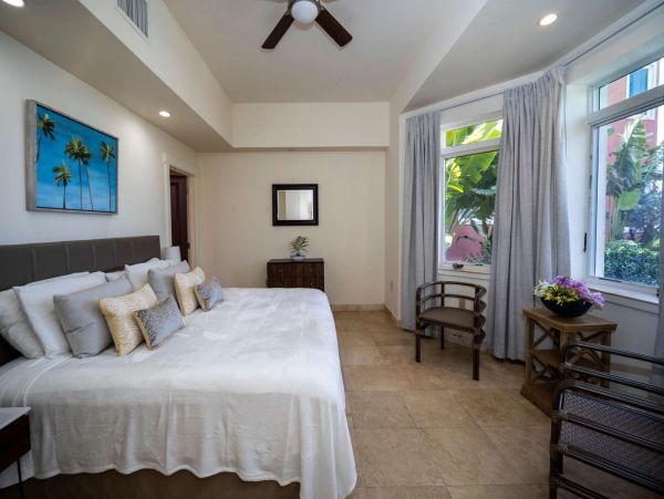St. John Home 1004580