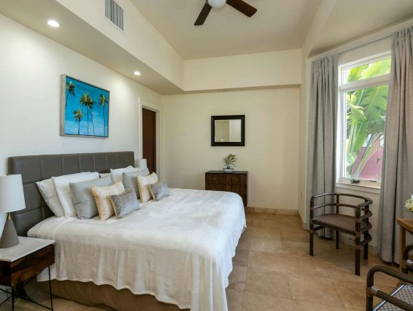 St. John Home 1004580