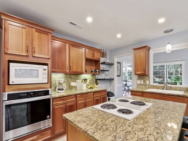 Wonderful Vacation Home in Hilton Head 5 Bedrooms Sleeps 12