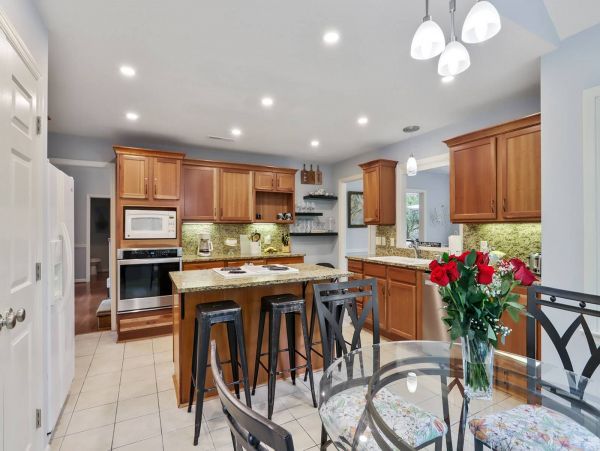 Wonderful Vacation Home in Hilton Head 5 Bedrooms Sleeps 12