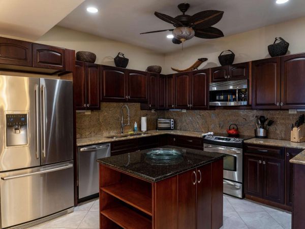 St. John Home 1004621