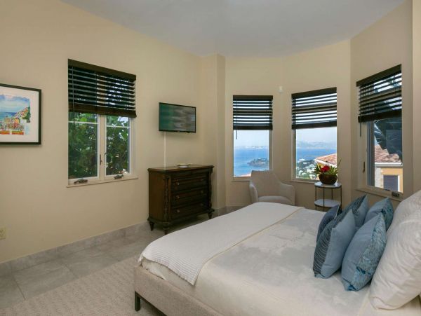 St. John Home 1004621