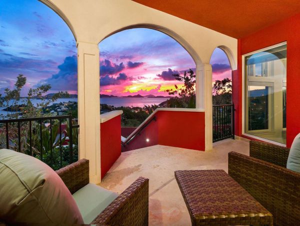 St. John Home 1004622