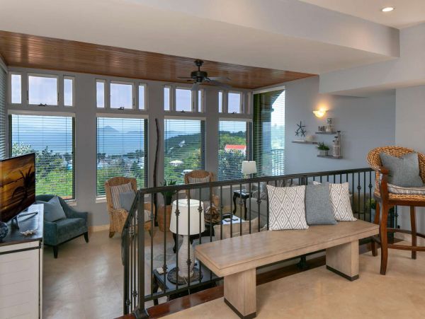 St. John Home 1004622