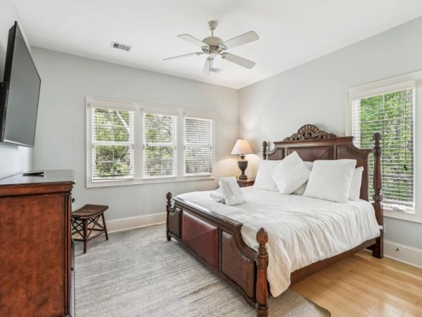 Luxury 6-Bedroom Pet-Friendly Hilton Head Vacation Rental with Pool & Game Room