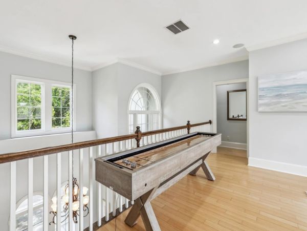 Luxury 6-Bedroom Pet-Friendly Hilton Head Vacation Rental with Pool & Game Room