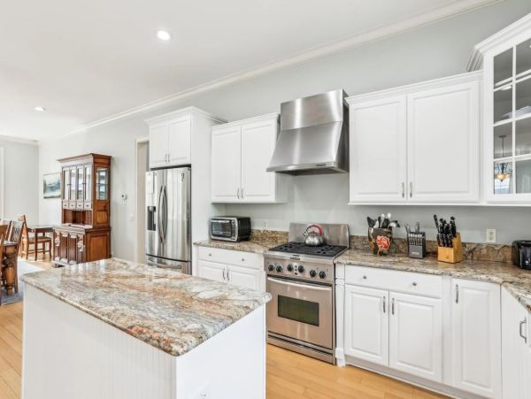 Luxury 6-Bedroom Pet-Friendly Hilton Head Vacation Rental with Pool & Game Room